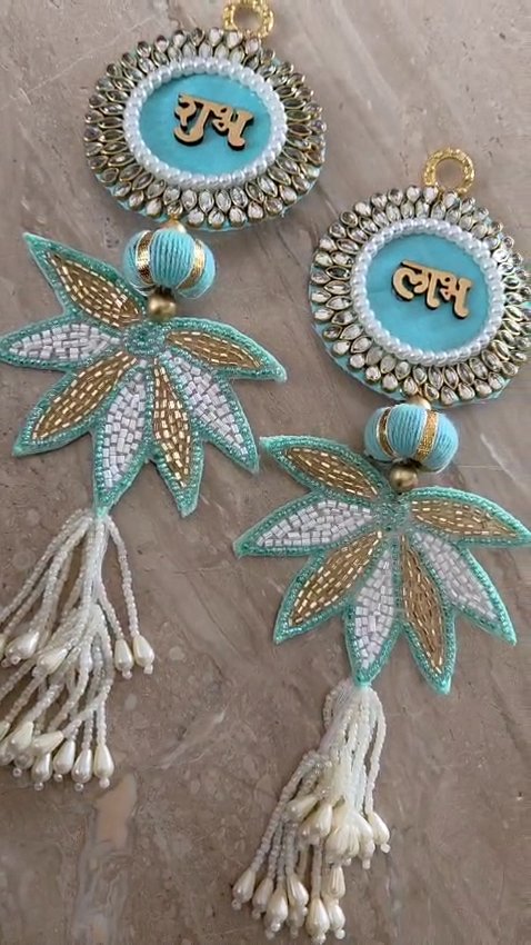 Prettiest Kundan Lotus Hanging Pair